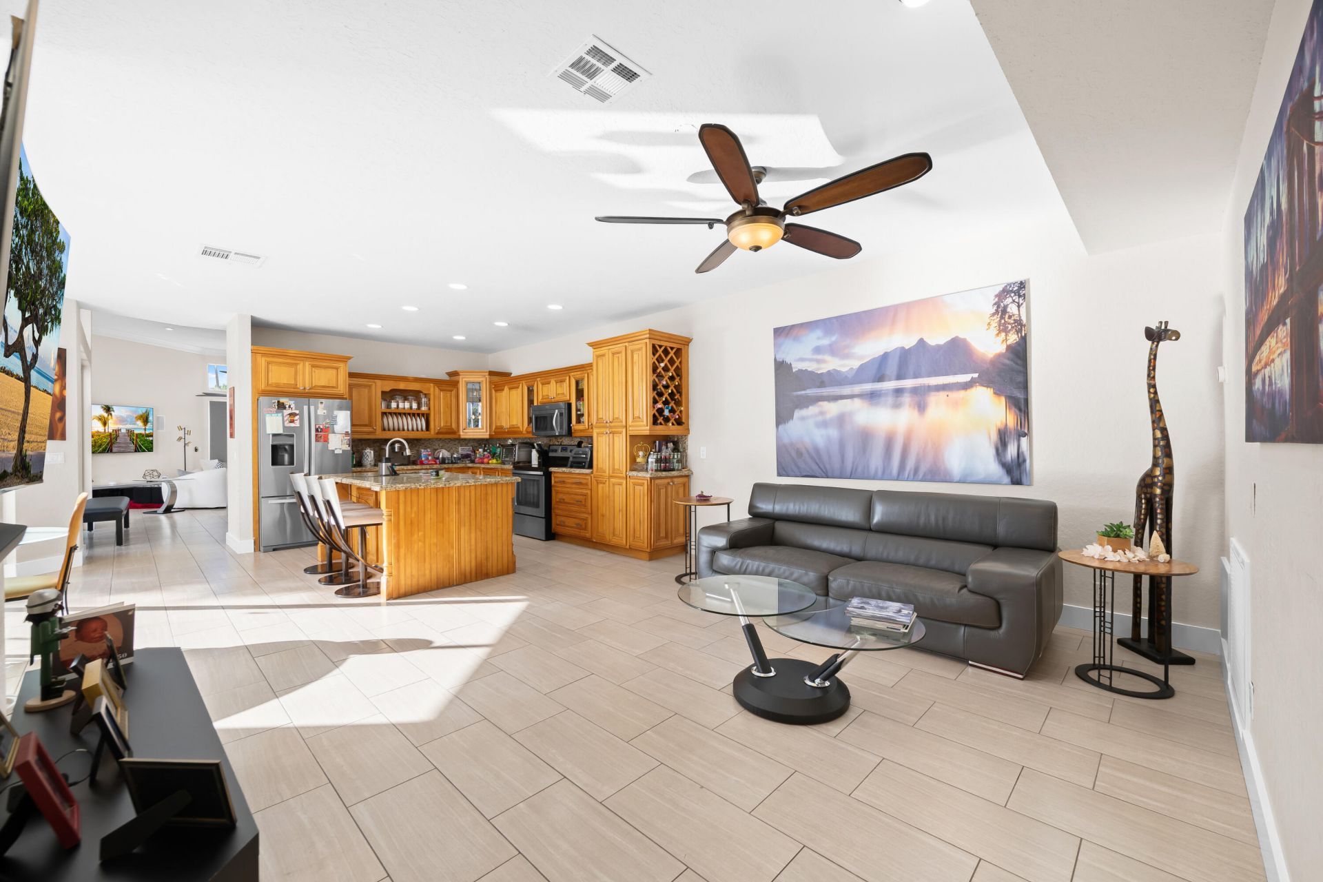 980 Bel Aire Drive West, Pembroke Pines, FL 33027 Photo