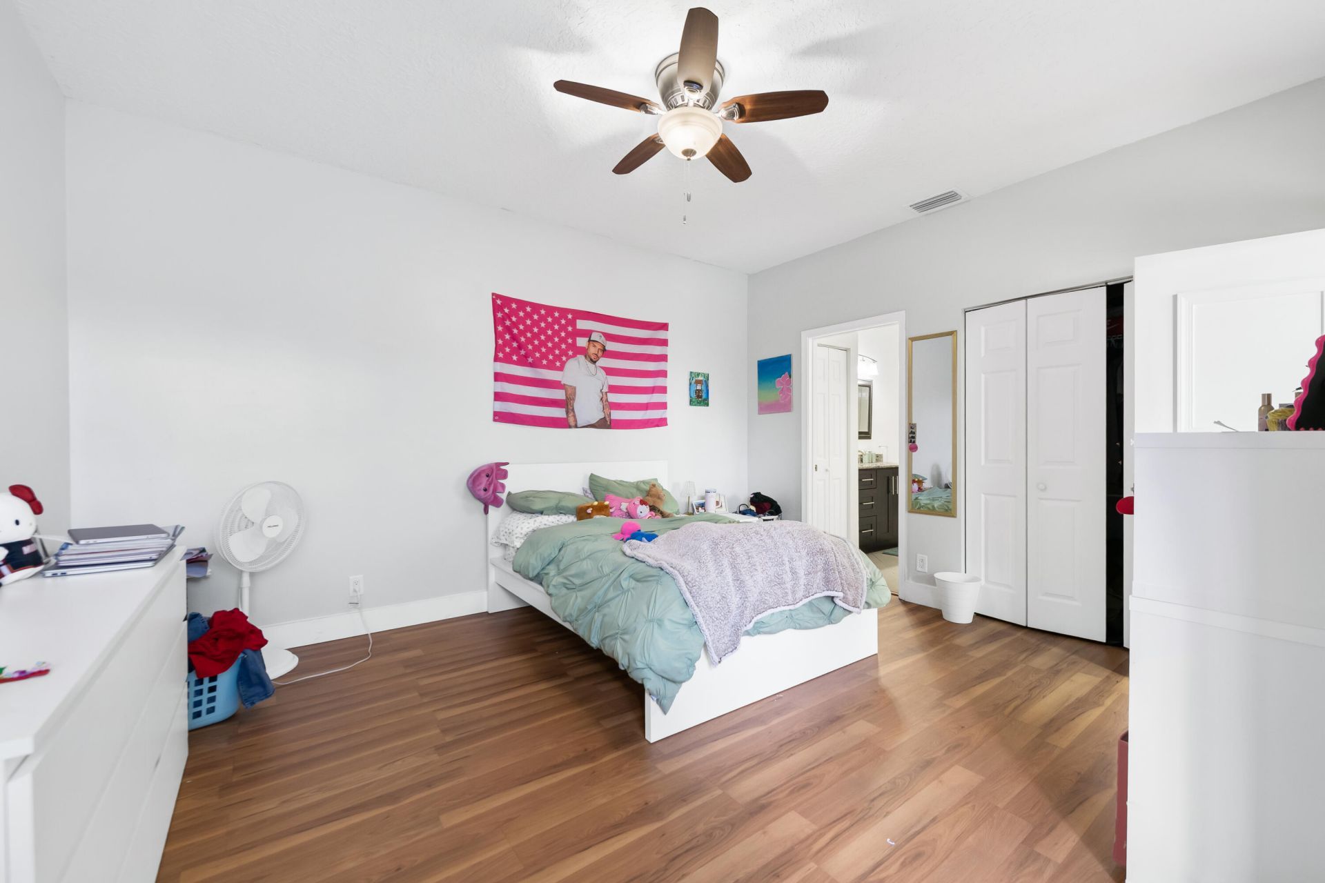 980 Bel Aire Drive West, Pembroke Pines, FL 33027 Photo