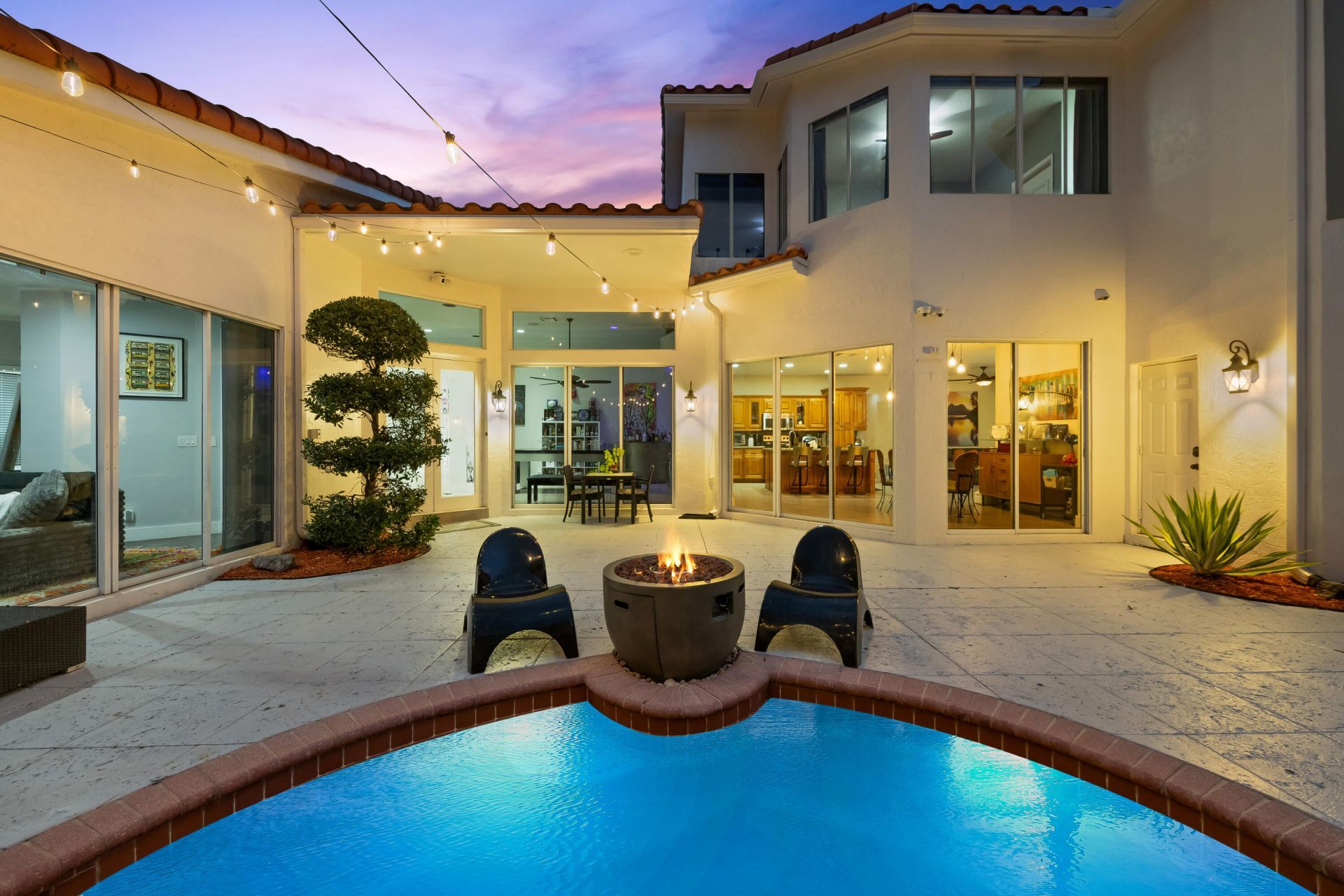 980 Bel Aire Drive West, Pembroke Pines, FL 33027 Photo