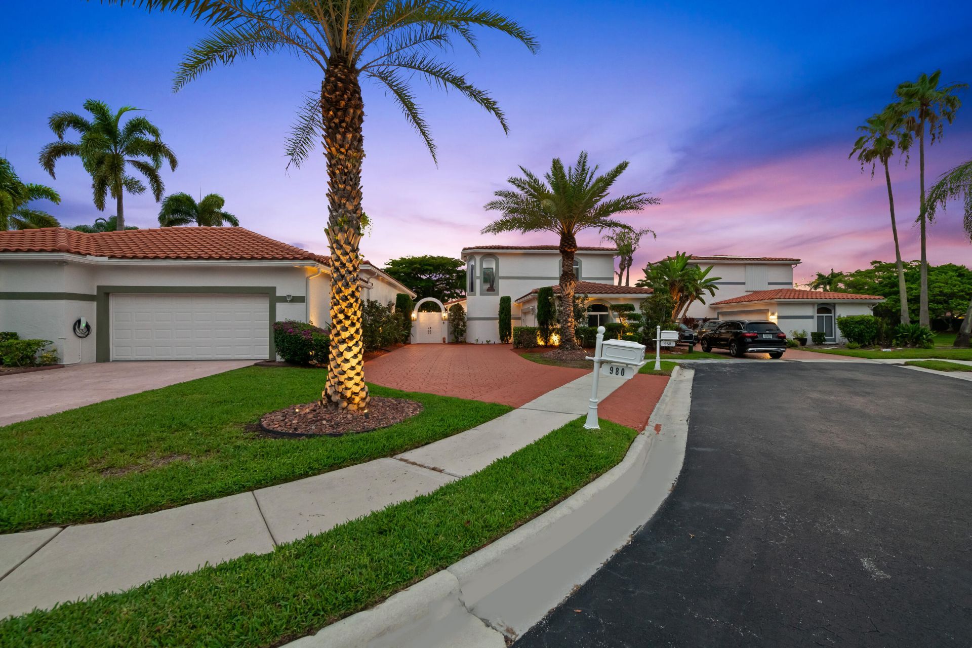 980 Bel Aire Drive West, Pembroke Pines, FL 33027 Photo