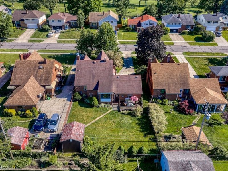 6110 Hollywood Drive, Parma, OH 44129 Photo 41