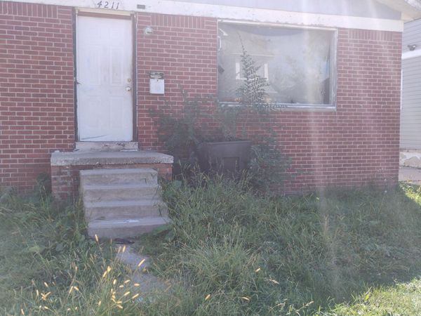 4211 Elmhurst Street, Detroit, MI 48204