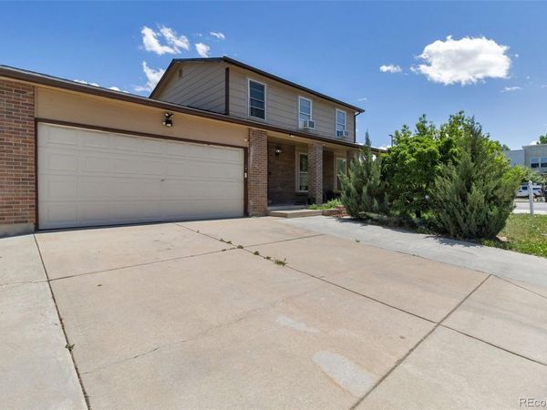 15133 Kelly Place , Denver, CO 80239
