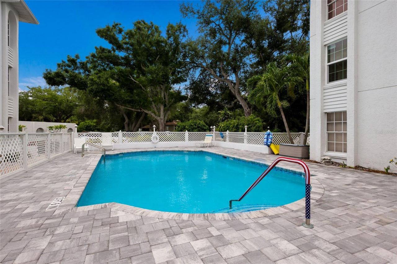 6304 Pointe West Boulevard, Unit A310, Bradenton, FL 34209 Photo