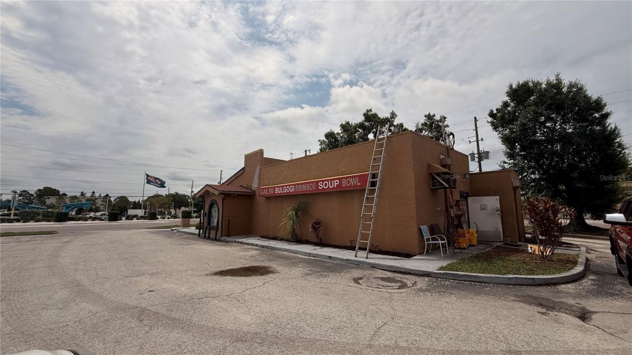 5600 66th Street N, Saint Petersburg, FL 33709 Photo