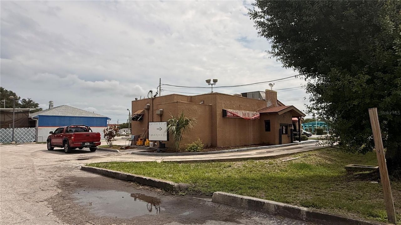 5600 66th Street N, Saint Petersburg, FL 33709 Photo
