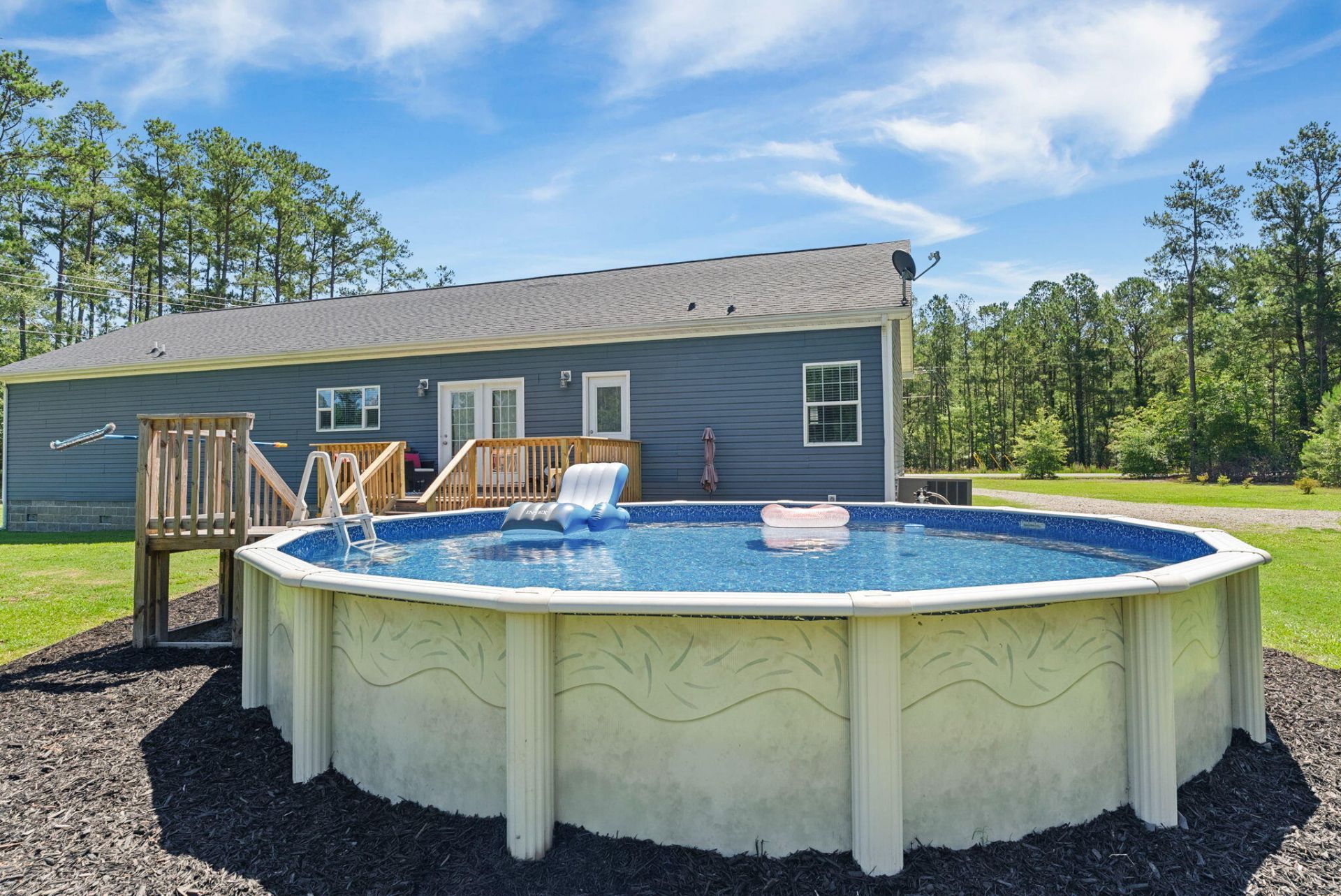 206 Salem Road Photo 30