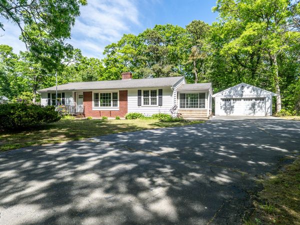844 Shootflying Hill Road, Centerville, MA 02632