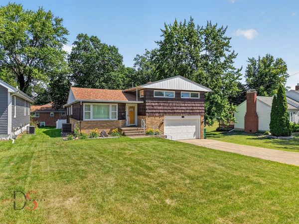 416 W Bluff Street , Streator, IL 61364