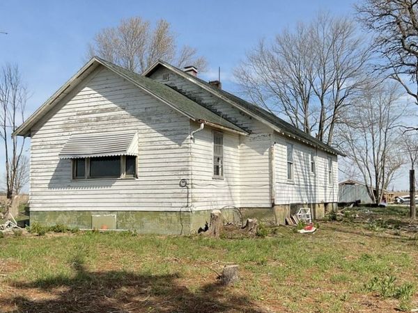8809 E 3100 North Road , Potomac, IL 61865