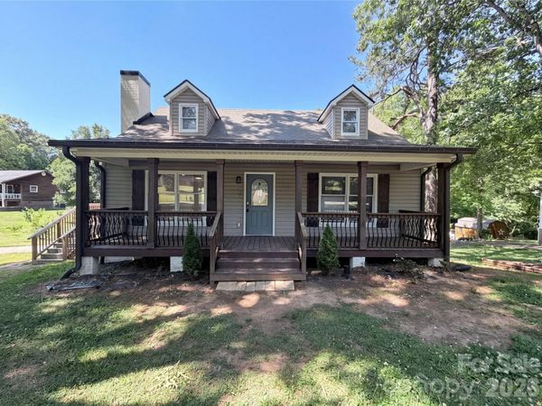 609 Ginger Drive , Kings Mountain, NC 28086