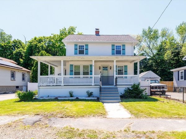 18 Healy Rd., Worcester, MA 01603