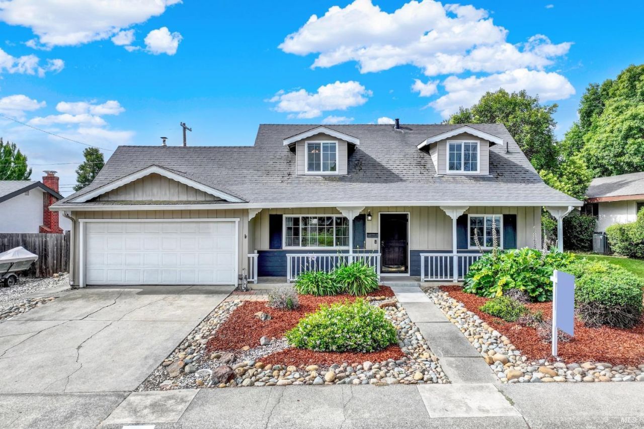 573 Westwood Court, Vacaville, CA 95688 Main Photo