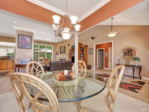 1271 Oakleaf Drive, Beavercreek, OH 45434