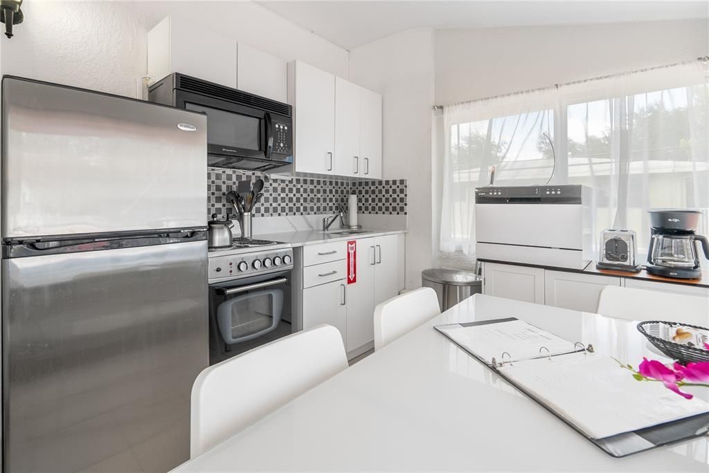 2625 NE 13th Court, Unit 9, Fort Lauderdale, FL 33304 Photo