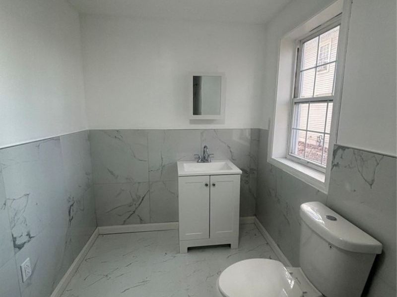 8019 Platt Avenue, Cleveland, OH 44104 Photo 7