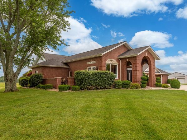 6414 Ava Road , Murphysboro, IL 62966