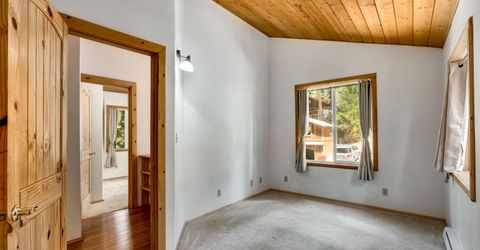 8800 Loch Levon Avenue, Kings Beach, CA 96143 Photo