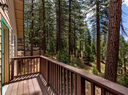 8800 Loch Levon Avenue, Kings Beach, CA 96143 Photo
