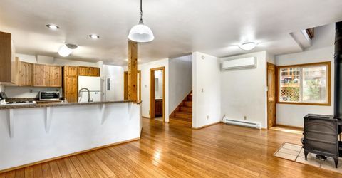 8800 Loch Levon Avenue, Kings Beach, CA 96143 Photo