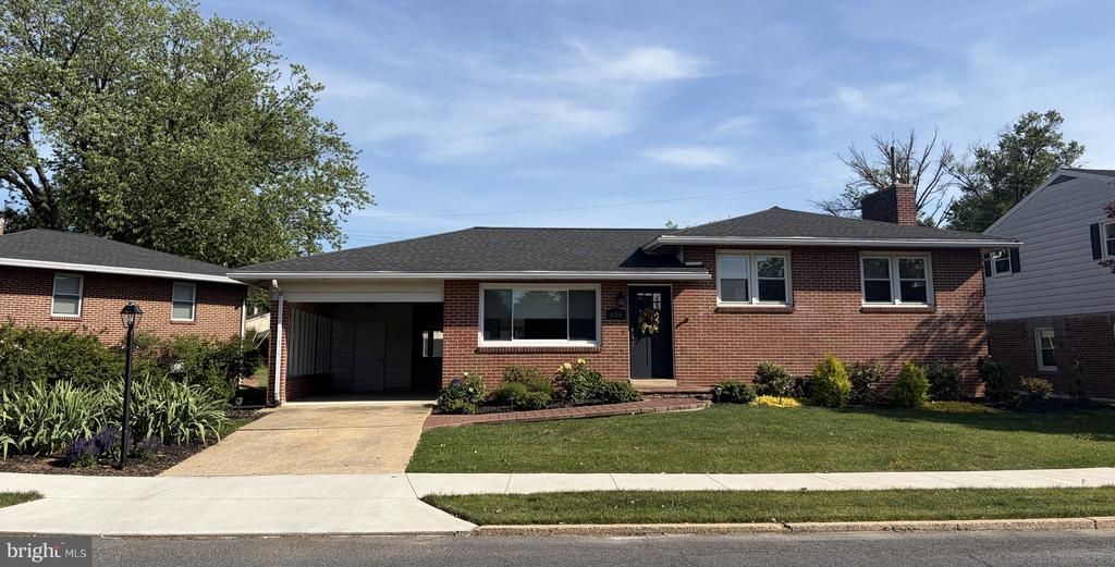 604 ROBERT STREET , MECHANICSBURG, PA 17055