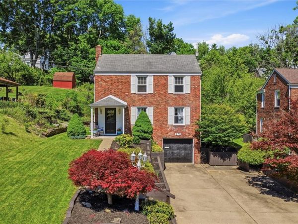 273 Constitution Dr , Pittsburgh, PA 15236