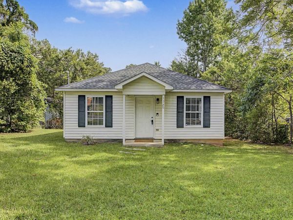1520 ELBERTA Drive , Tallahassee, FL 32304