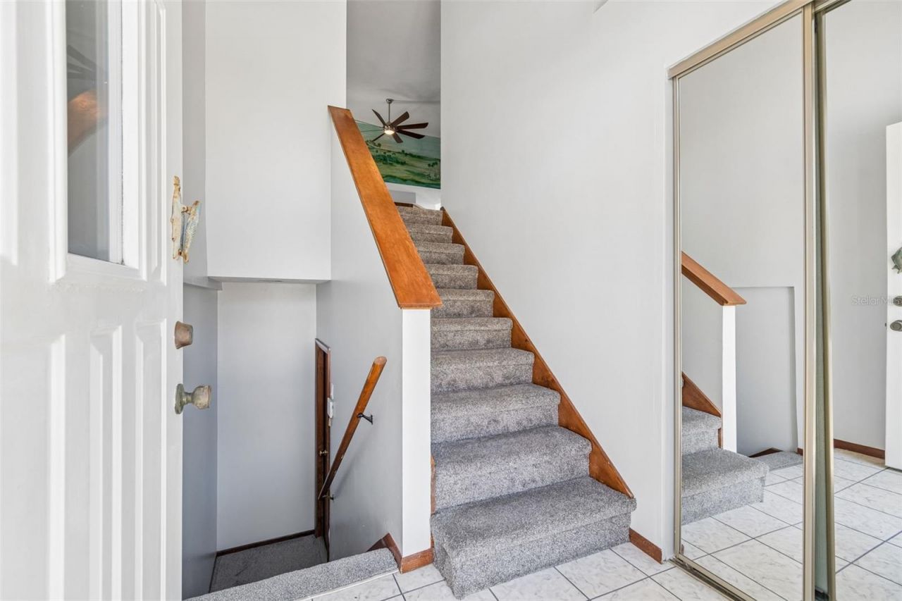 5247 Tropical Point , Weeki Wachee, FL 34607 Photo