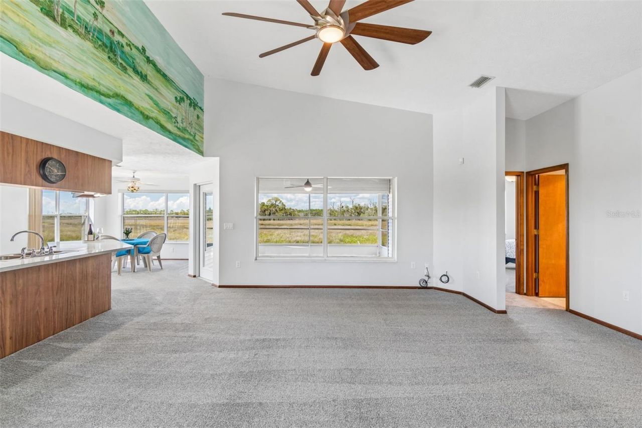 5247 Tropical Point , Weeki Wachee, FL 34607 Photo