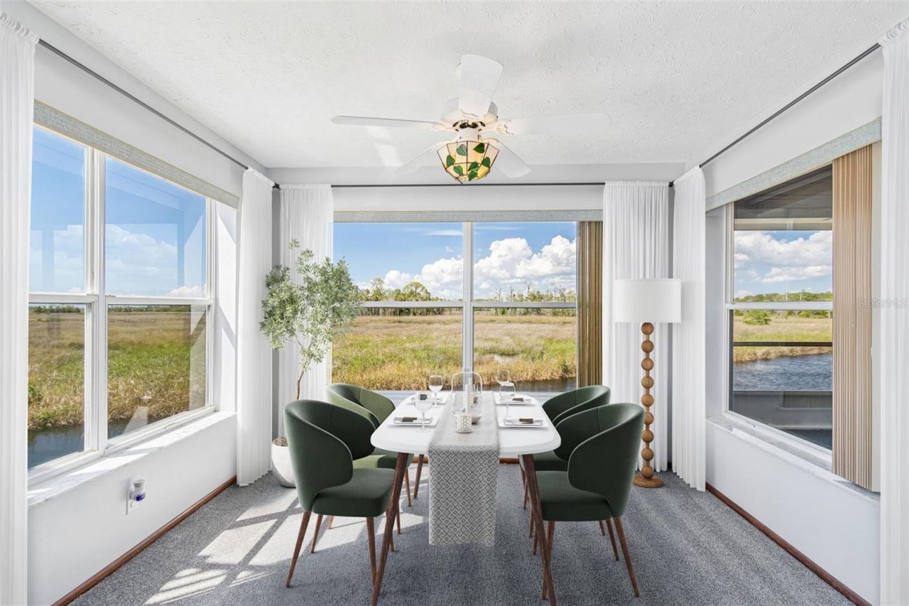 5247 Tropical Point , Weeki Wachee, FL 34607 Photo