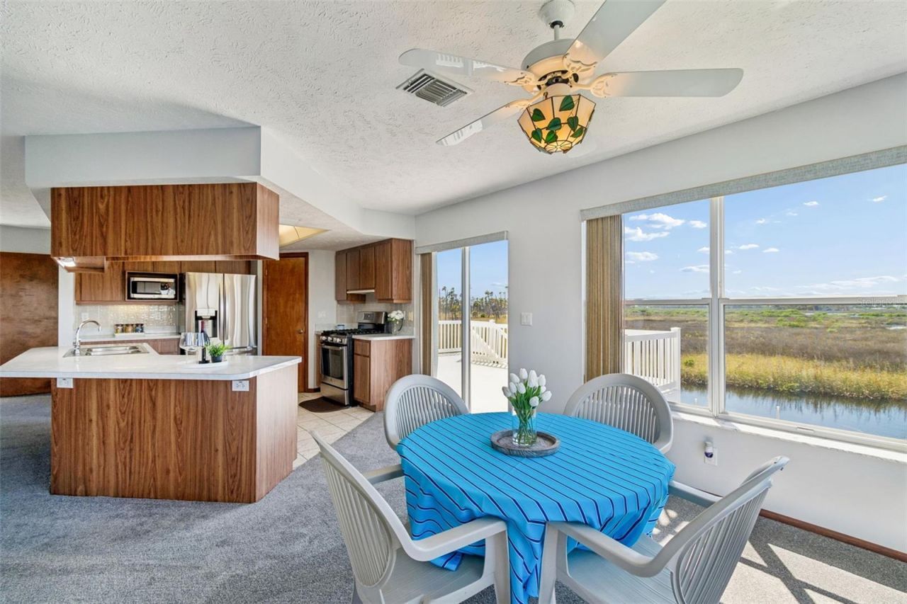 5247 Tropical Point , Weeki Wachee, FL 34607 Photo