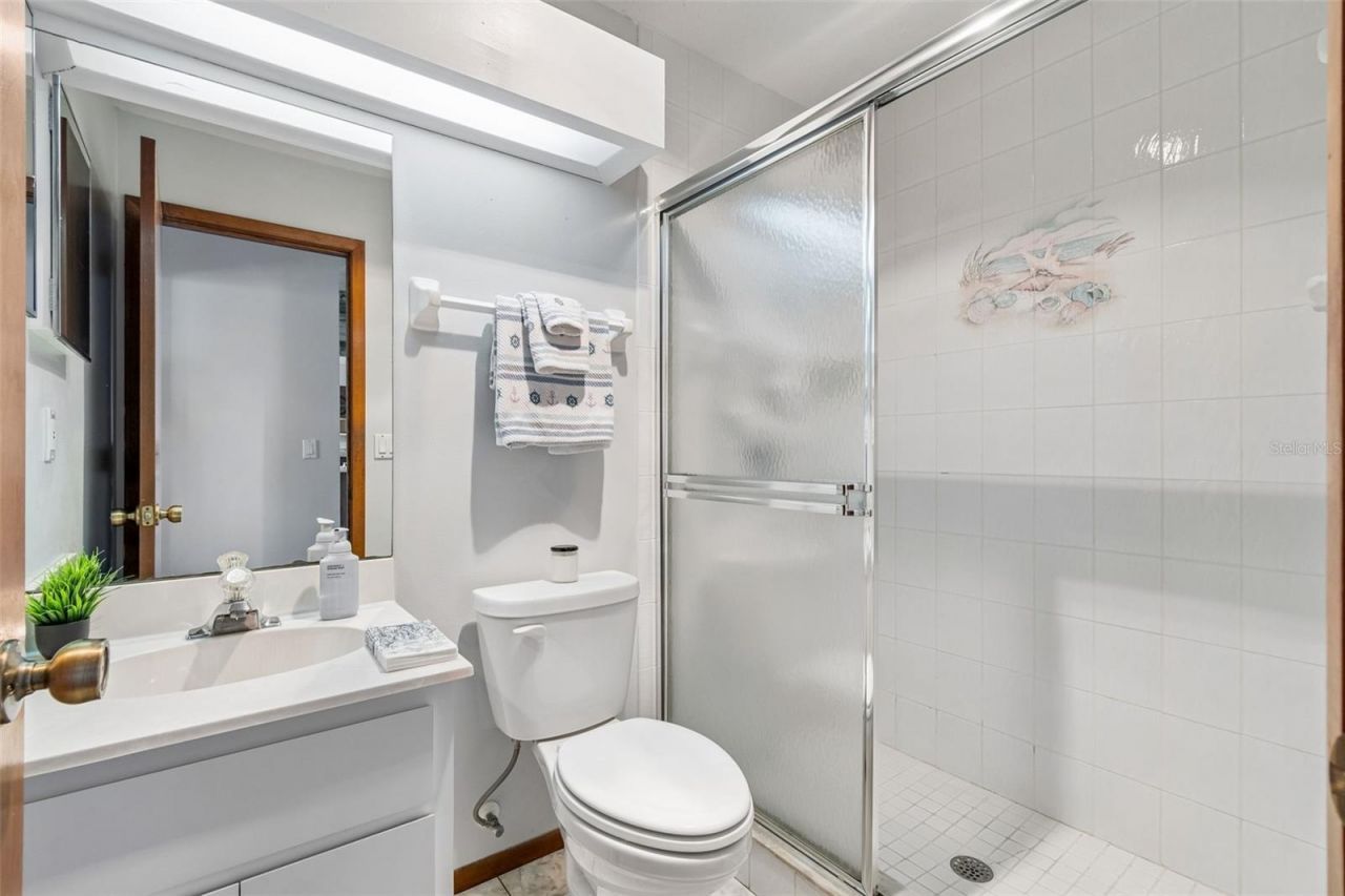 5247 Tropical Point , Weeki Wachee, FL 34607 Photo