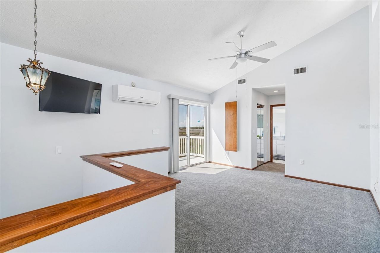 5247 Tropical Point , Weeki Wachee, FL 34607 Photo