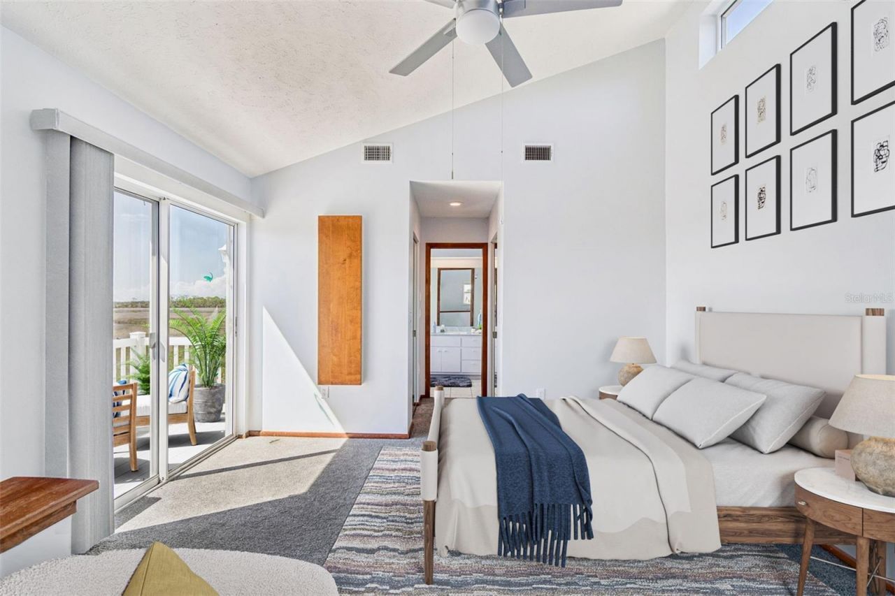 5247 Tropical Point , Weeki Wachee, FL 34607 Photo