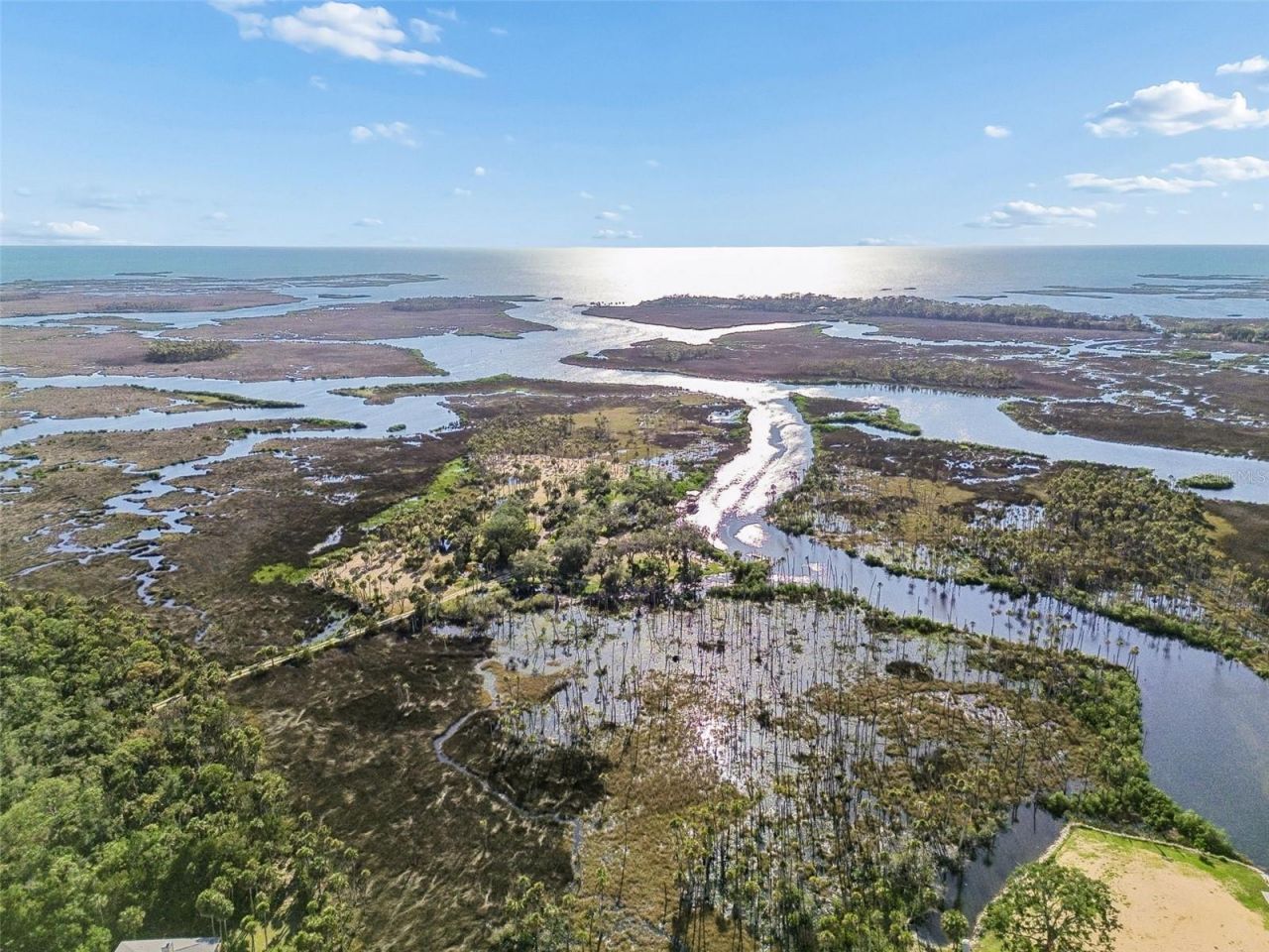 5247 Tropical Point , Weeki Wachee, FL 34607 Photo