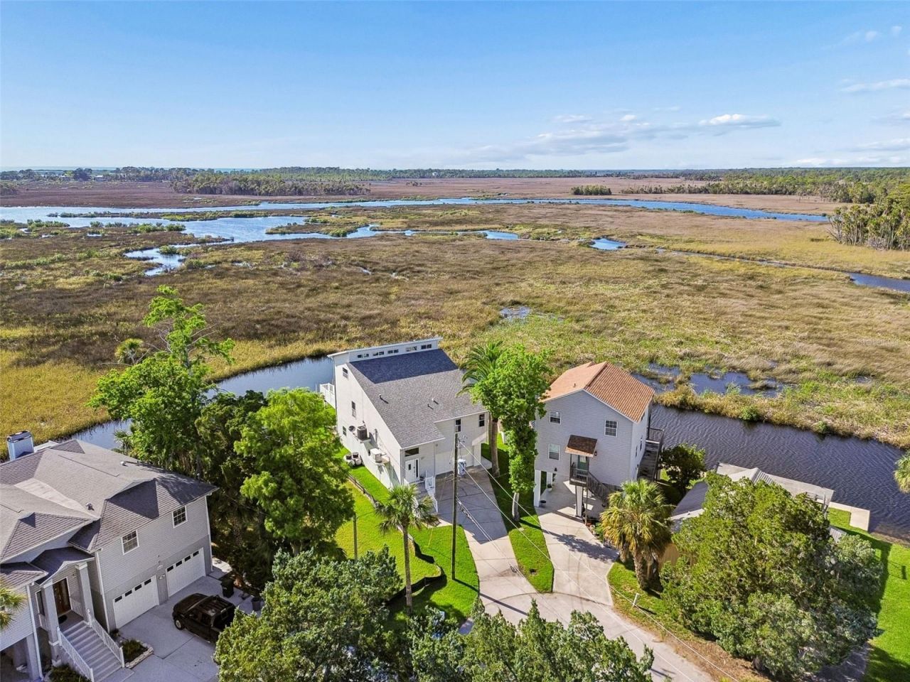 5247 Tropical Point , Weeki Wachee, FL 34607 Photo