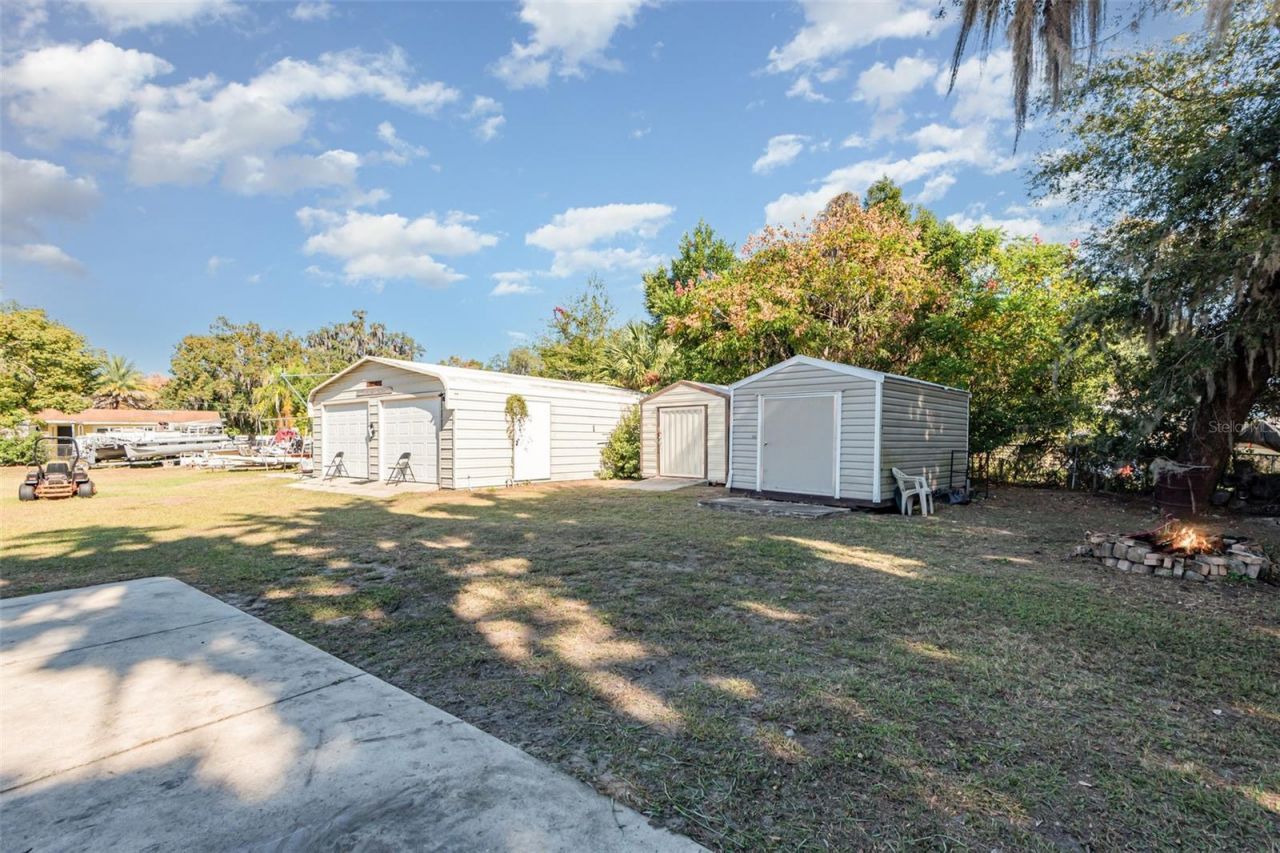 404 Grand Rondo E, Crescent City, FL 32112 Photo