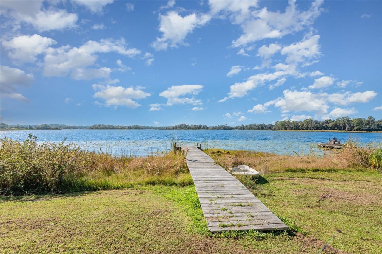 404 Grand Rondo E, Crescent City, FL 32112 Photo