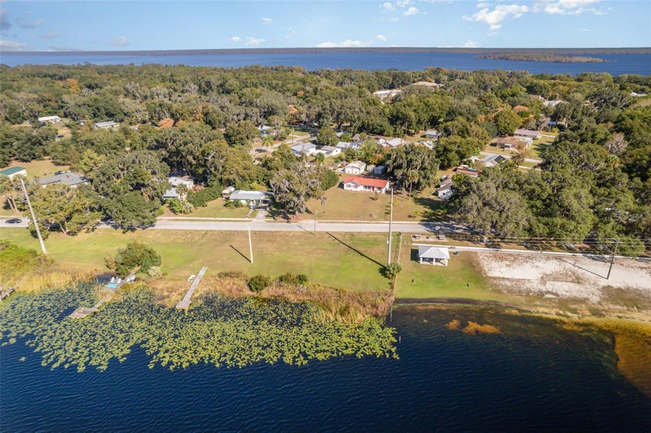 404 Grand Rondo E, Crescent City, FL 32112 Photo