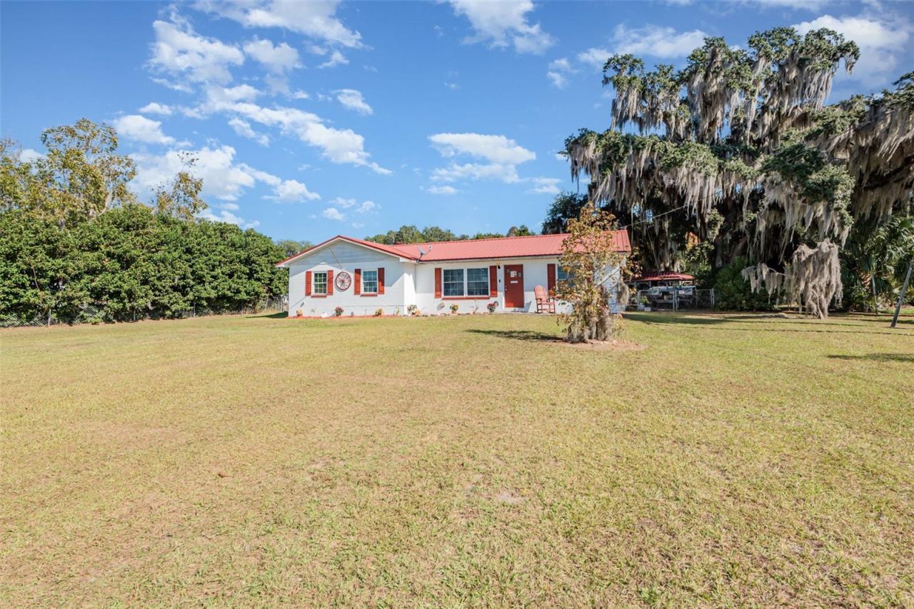 404 Grand Rondo E, Crescent City, FL 32112 Photo