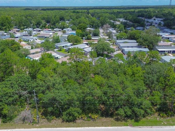 6859 W MERRIVALE LANE , HOMOSASSA, FL 34446