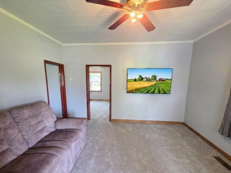 25 E 10th Street, Wellston, OH 45692 Photo 4