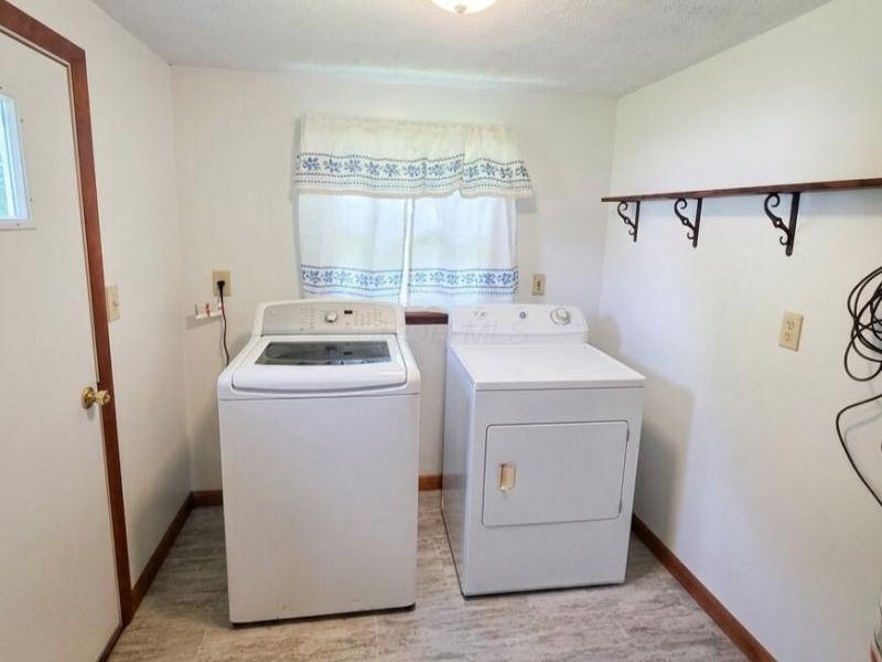 25 E 10th Street, Wellston, OH 45692 Photo 8