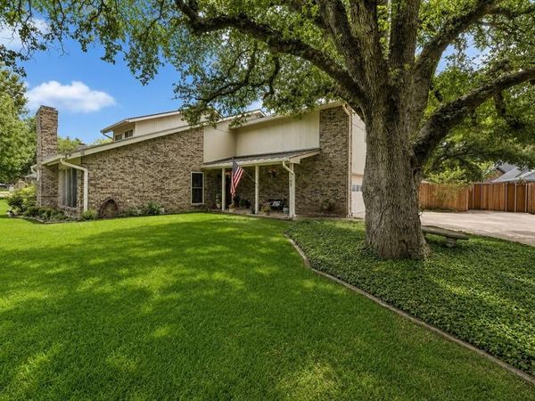 9129 Timber Oaks Drive, Fort Worth, TX 76179