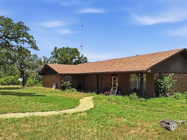 1665 US Highway 380 E, Graham, TX 76450