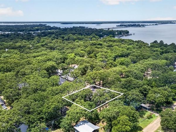 114 Forrest Oaks Drive, Gun Barrel City, TX 75156