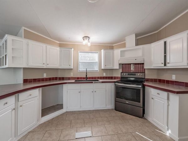 419 Wood River Road, Millsap, TX 76066