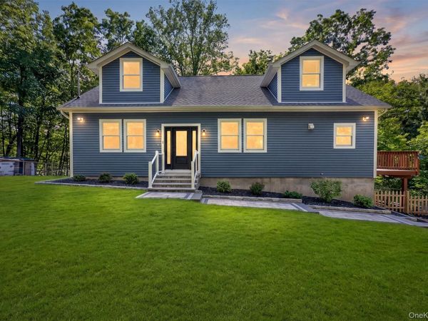 14 Elm Street , Bloomingburg, NY 12721