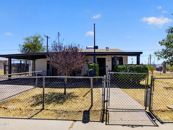 931 S DREW Street, Mesa, AZ 85210