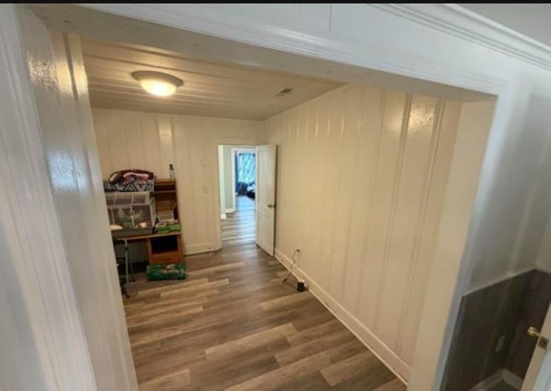100 Jackson St.  Photo 11